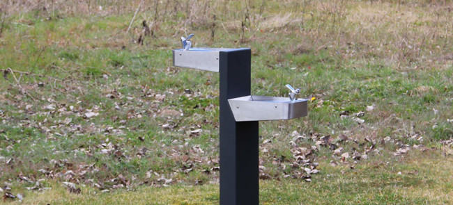 instalación de fuentes de agua en espacios públicos