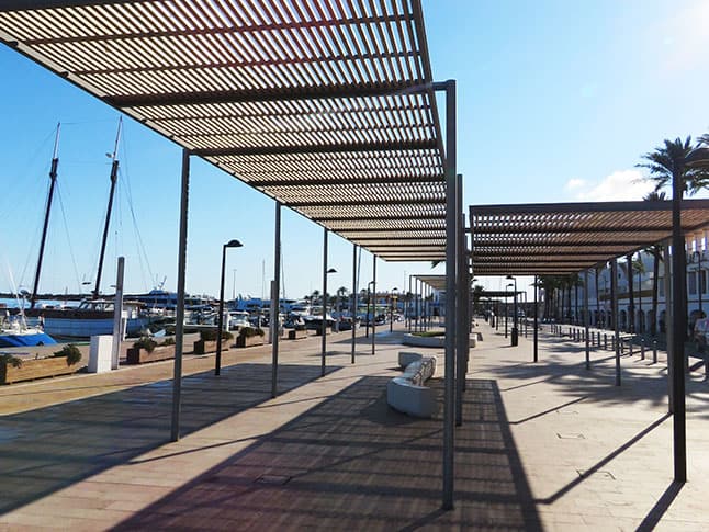 Decópolis ofrece instalaciones de zonas de sombra en áreas urbanas
