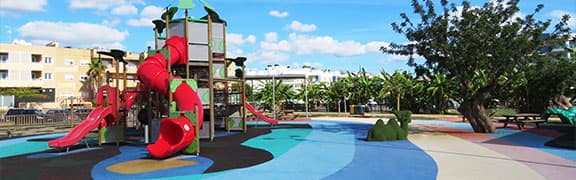 Nuevo parque infantil construido en el barrio de Cas Capità